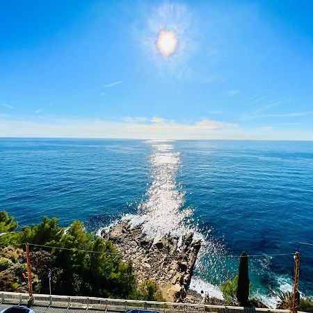Suite Sunset 18 - Fronte Mare Санремо Екстер'єр фото
