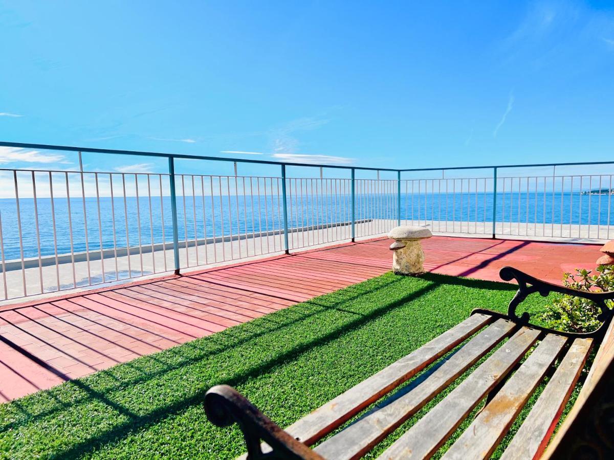 Suite Sunset 18 - Fronte Mare Санремо Екстер'єр фото